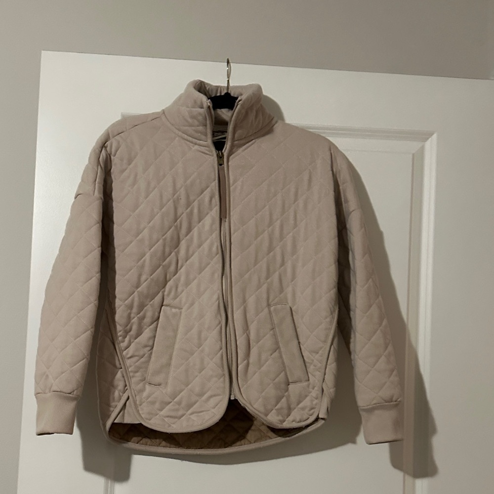 Avalanche Quilted Jacket in Beige